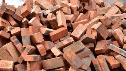 紅磚淡出歷史舞臺 現(xiàn)代建筑材料的革新與環(huán)保趨勢